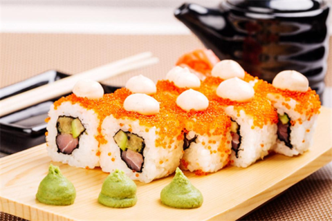点赞寿司加盟
